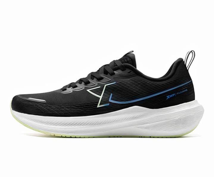 フィットネスシューズ ランニング 疾風弾力 ランニングシューズ